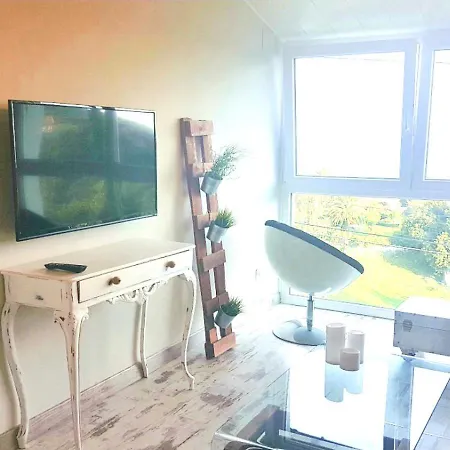 Mar Y Montana * Laredo