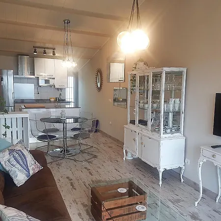 Mar Y Montana דירה לרדו